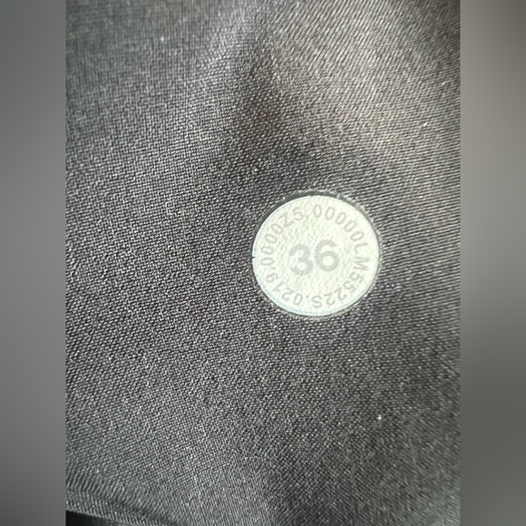 Lululemon Commission Pant Size 36x 28 Slim Warpstreme Obsidian‎ Style M5522S Men - Picture 8 of 8